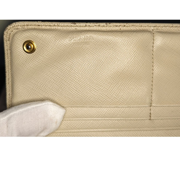 Prada Saffiano Leather Long Bifold Wallet Off White Authentic - Picture 11 of 16